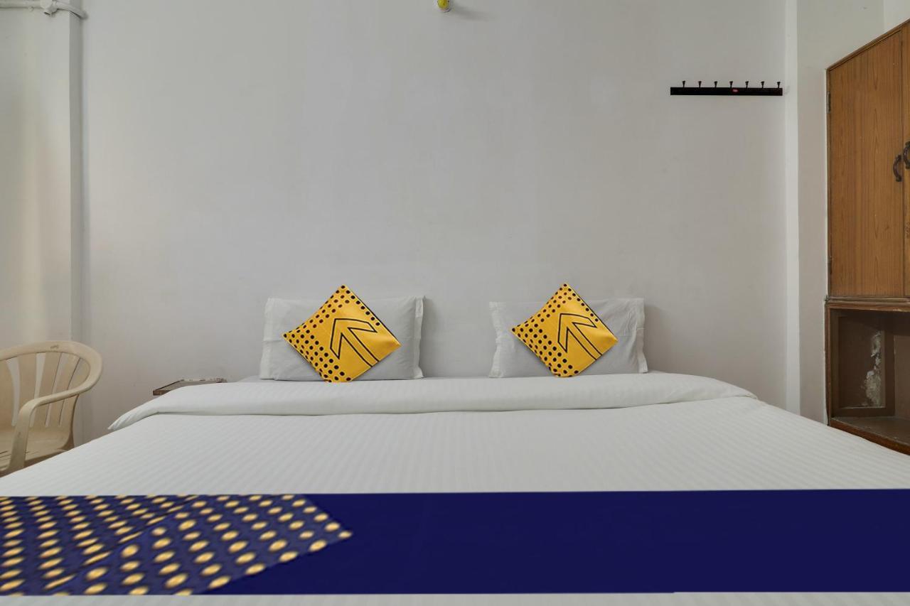 Spot On Apsara Hotel Hyderabad Exterior foto