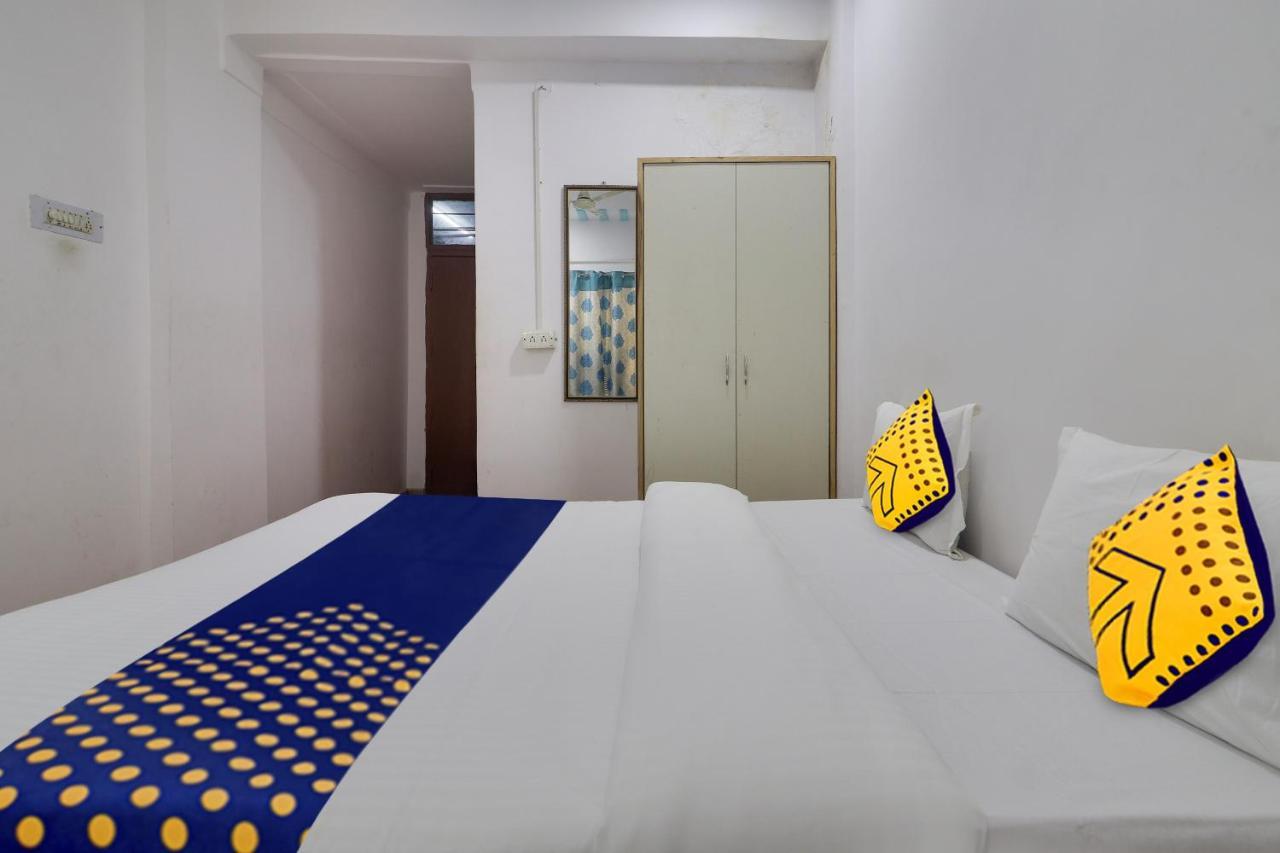 Spot On Apsara Hotel Hyderabad Exterior foto